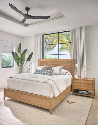 Weekender Bed

