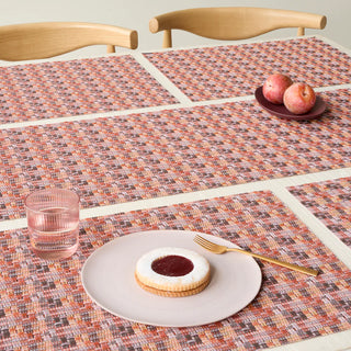 Set of 4   Fable Placemats   14" x 19"
