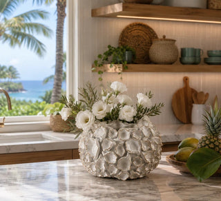 Sea Oyster Ceramic Vase
