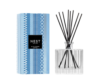 Reed Diffuser 5.9 fl oz.   Blue Cypress & Snow
